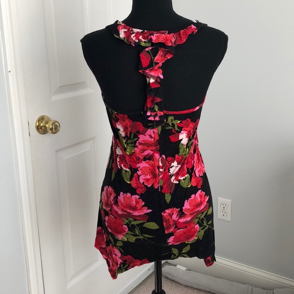 Floral Ruffle Back Tank - Picture 2 of 2